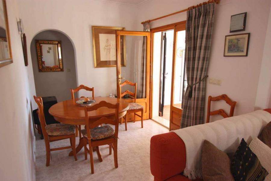 Tormos,Alicante,España,4 Bedrooms Bedrooms,3 BathroomsBathrooms,Chalets,29815