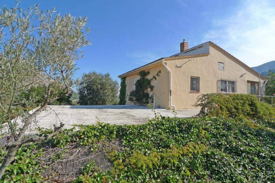 Benichembla,Alicante,España,2 Bedrooms Bedrooms,2 BathroomsBathrooms,Chalets,29820