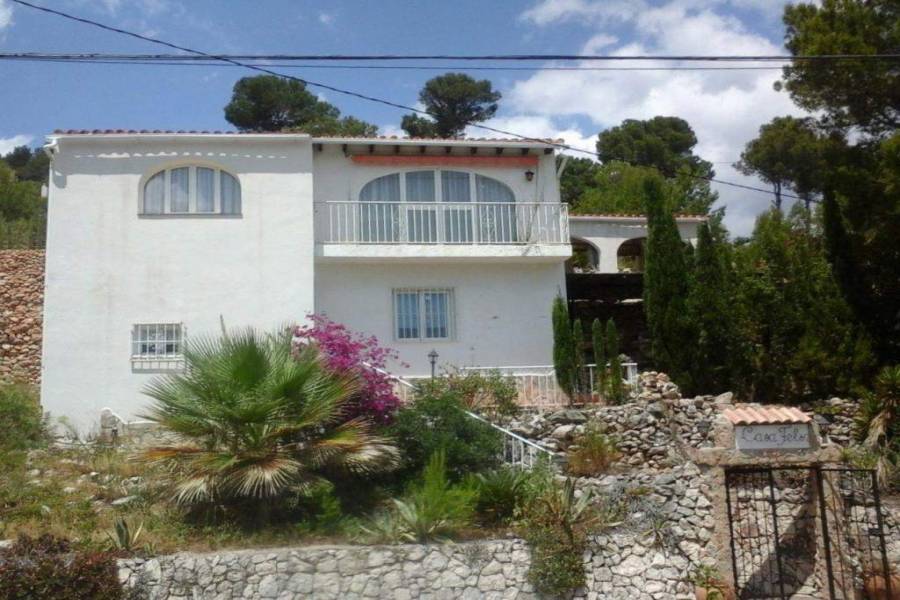Parcent,Alicante,España,4 Bedrooms Bedrooms,3 BathroomsBathrooms,Chalets,29823