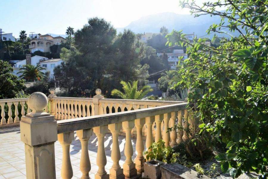 Dénia,Alicante,España,5 Bedrooms Bedrooms,2 BathroomsBathrooms,Chalets,29828