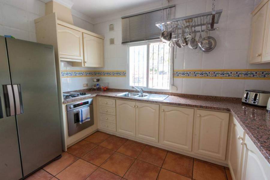 Tormos,Alicante,España,4 Bedrooms Bedrooms,3 BathroomsBathrooms,Chalets,29831