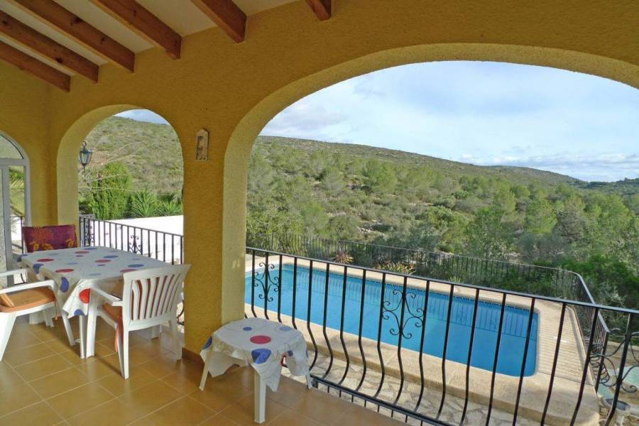 Alcalalí,Alicante,España,3 Bedrooms Bedrooms,2 BathroomsBathrooms,Chalets,29837