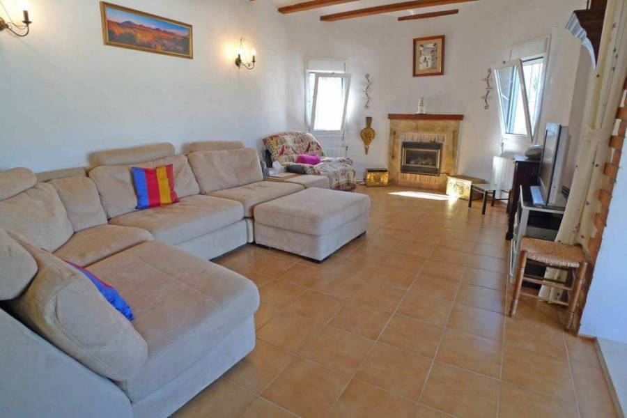 Orba,Alicante,España,5 Bedrooms Bedrooms,3 BathroomsBathrooms,Chalets,29843