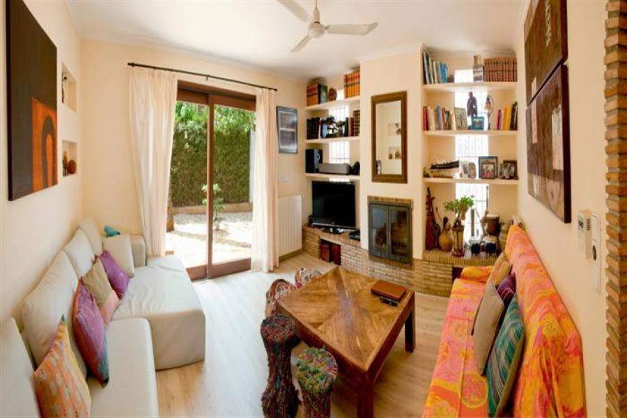Dénia,Alicante,España,4 Bedrooms Bedrooms,3 BathroomsBathrooms,Chalets,29862