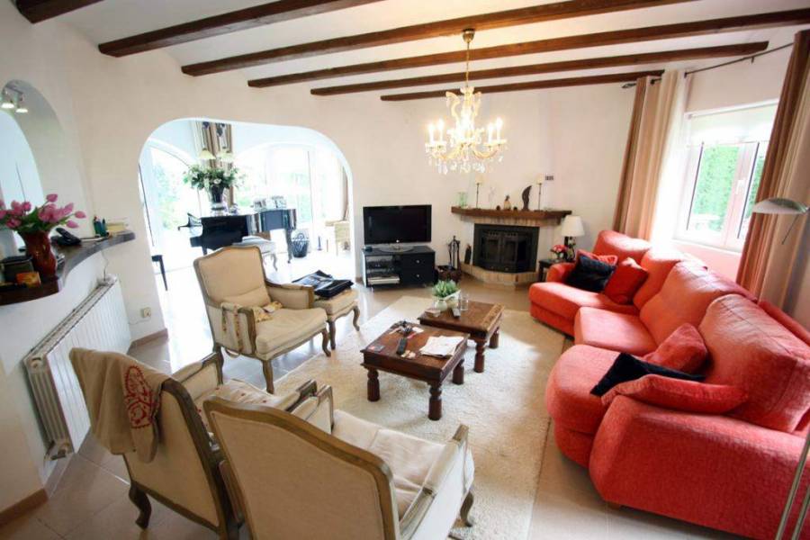 Dénia,Alicante,España,3 Bedrooms Bedrooms,2 BathroomsBathrooms,Chalets,29904