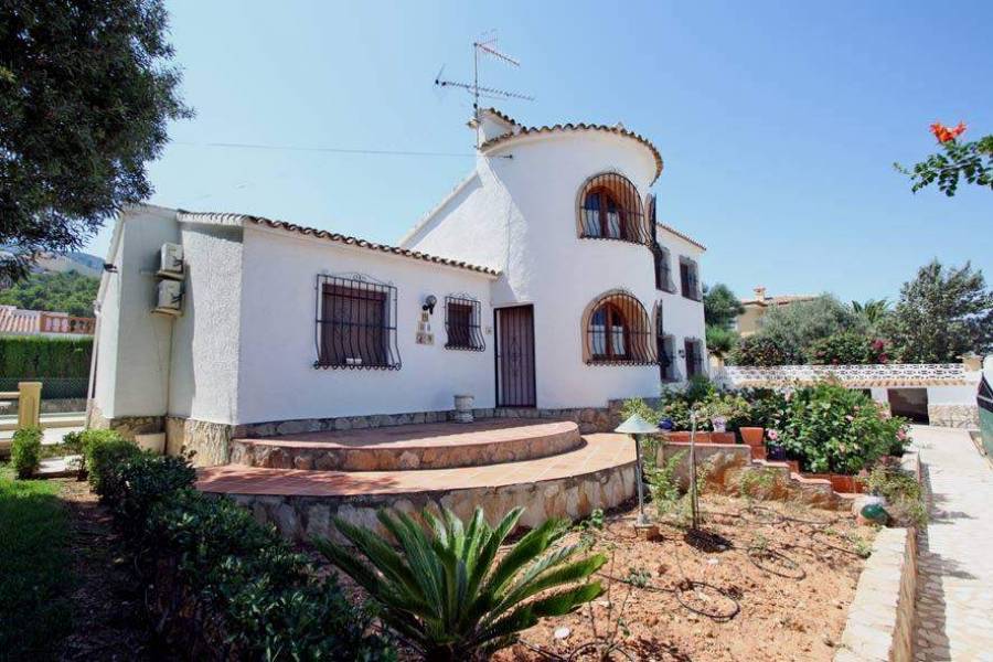 Dénia,Alicante,España,5 Bedrooms Bedrooms,3 BathroomsBathrooms,Chalets,29949