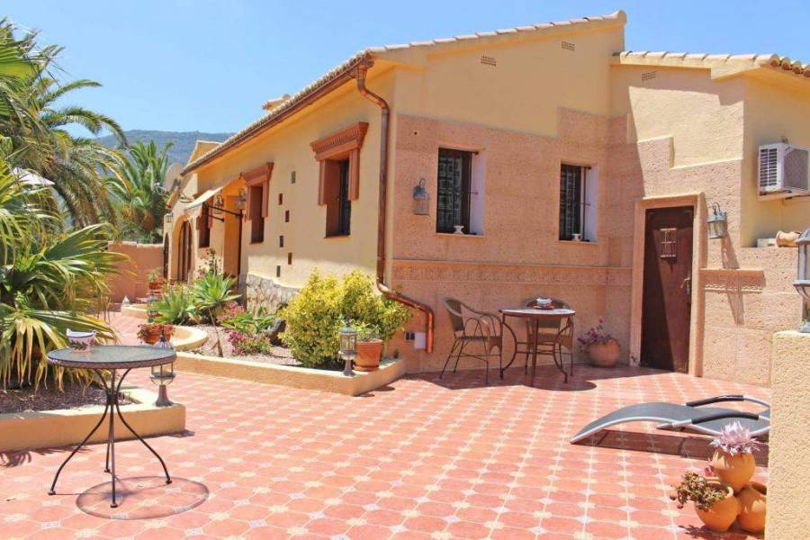 Parcent,Alicante,España,4 Bedrooms Bedrooms,2 BathroomsBathrooms,Chalets,30024
