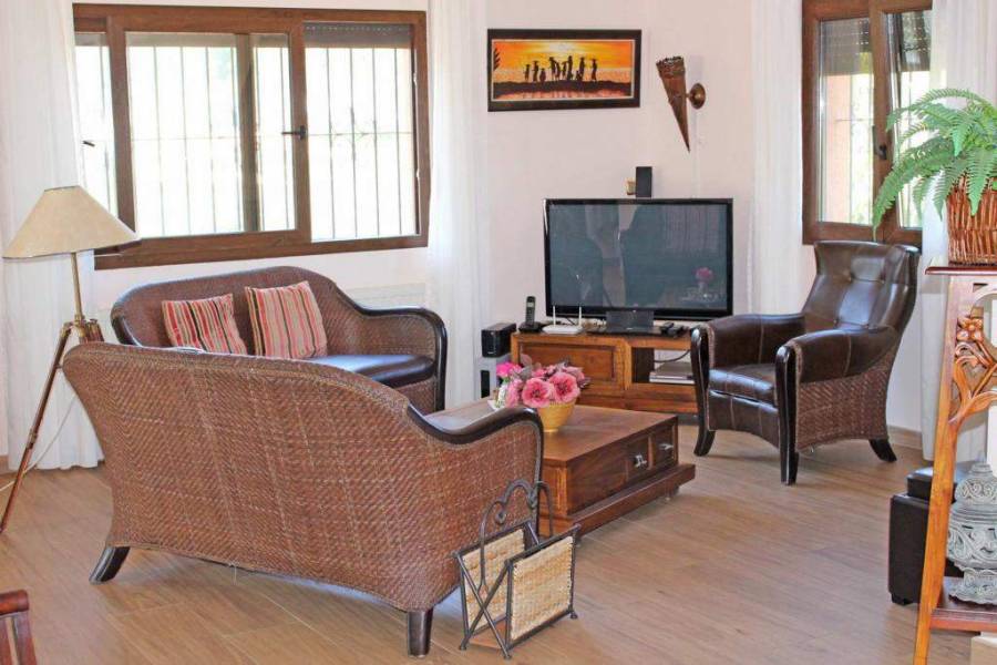 Parcent,Alicante,España,4 Bedrooms Bedrooms,2 BathroomsBathrooms,Chalets,30024