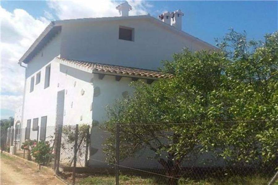 Dénia,Alicante,España,4 Bedrooms Bedrooms,3 BathroomsBathrooms,Apartamentos,30057