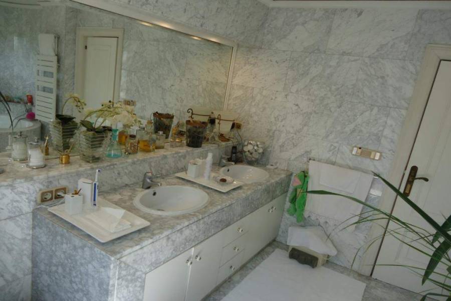 Dénia,Alicante,España,3 Bedrooms Bedrooms,3 BathroomsBathrooms,Apartamentos,30072
