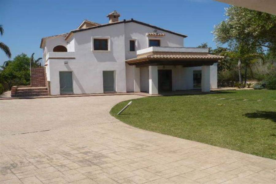 Dénia,Alicante,España,4 Bedrooms Bedrooms,3 BathroomsBathrooms,Chalets,30094
