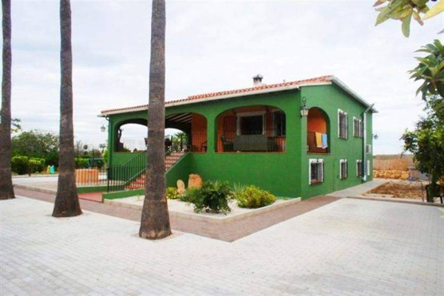 Dénia,Alicante,España,3 Bedrooms Bedrooms,3 BathroomsBathrooms,Chalets,30101