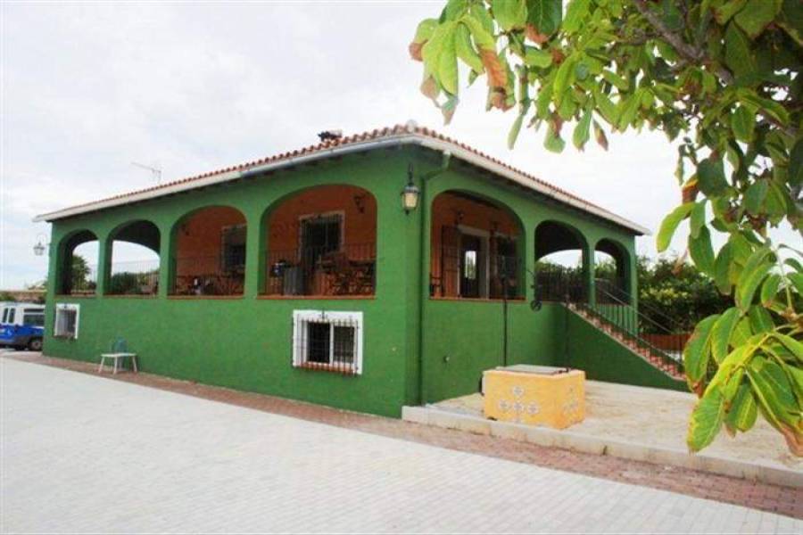 Dénia,Alicante,España,3 Bedrooms Bedrooms,3 BathroomsBathrooms,Chalets,30101