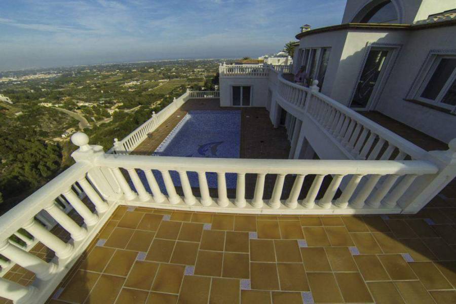 Dénia,Alicante,España,6 Bedrooms Bedrooms,4 BathroomsBathrooms,Chalets,30119