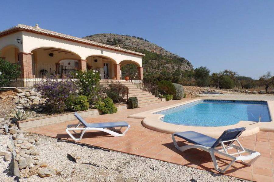 Murla,Alicante,España,3 Bedrooms Bedrooms,2 BathroomsBathrooms,Chalets,30131