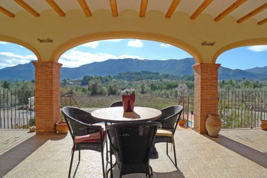Murla,Alicante,España,3 Bedrooms Bedrooms,2 BathroomsBathrooms,Chalets,30131