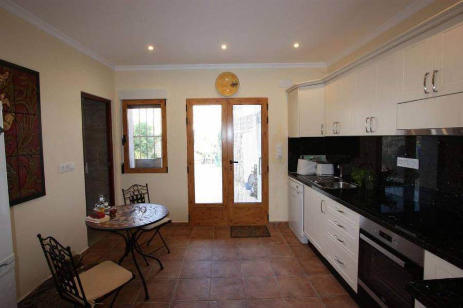 Orba,Alicante,España,3 Bedrooms Bedrooms,2 BathroomsBathrooms,Casas,30168