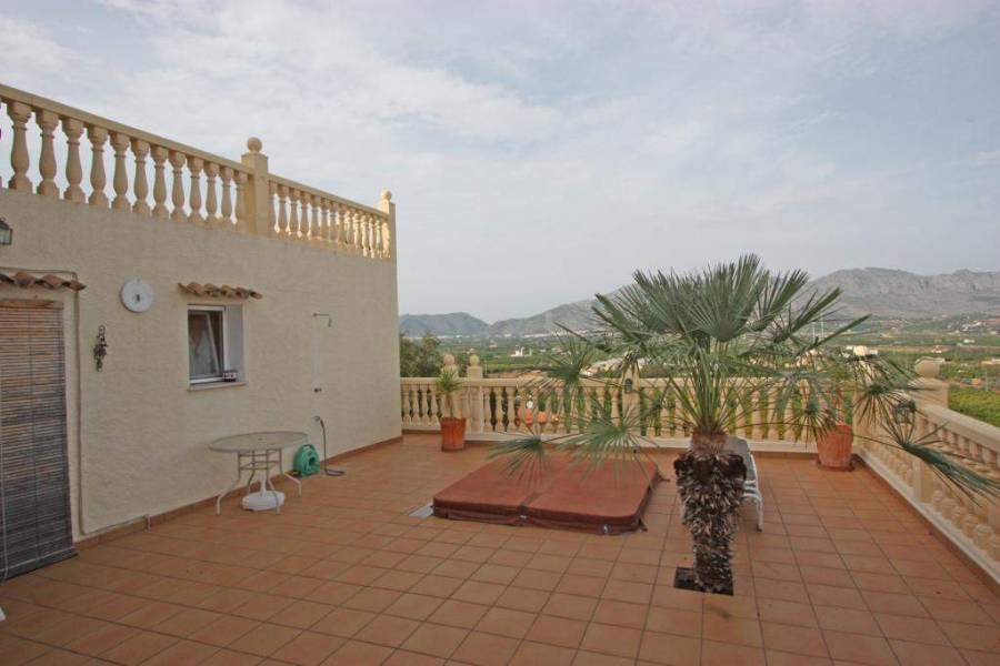 Benidoleig,Alicante,España,3 Bedrooms Bedrooms,2 BathroomsBathrooms,Chalets,30171