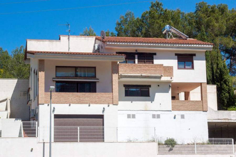 Orba,Alicante,España,3 Bedrooms Bedrooms,3 BathroomsBathrooms,Chalets,30190