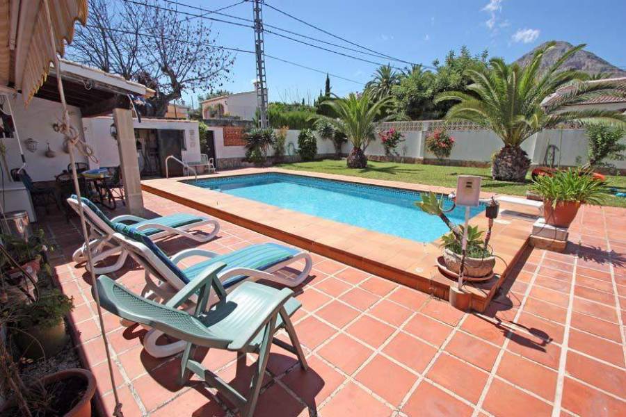 Javea-Xabia,Alicante,España,4 Bedrooms Bedrooms,3 BathroomsBathrooms,Chalets,30217