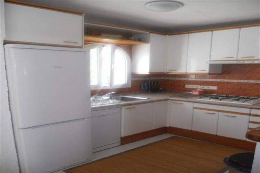 Dénia,Alicante,España,4 Bedrooms Bedrooms,2 BathroomsBathrooms,Apartamentos,30229