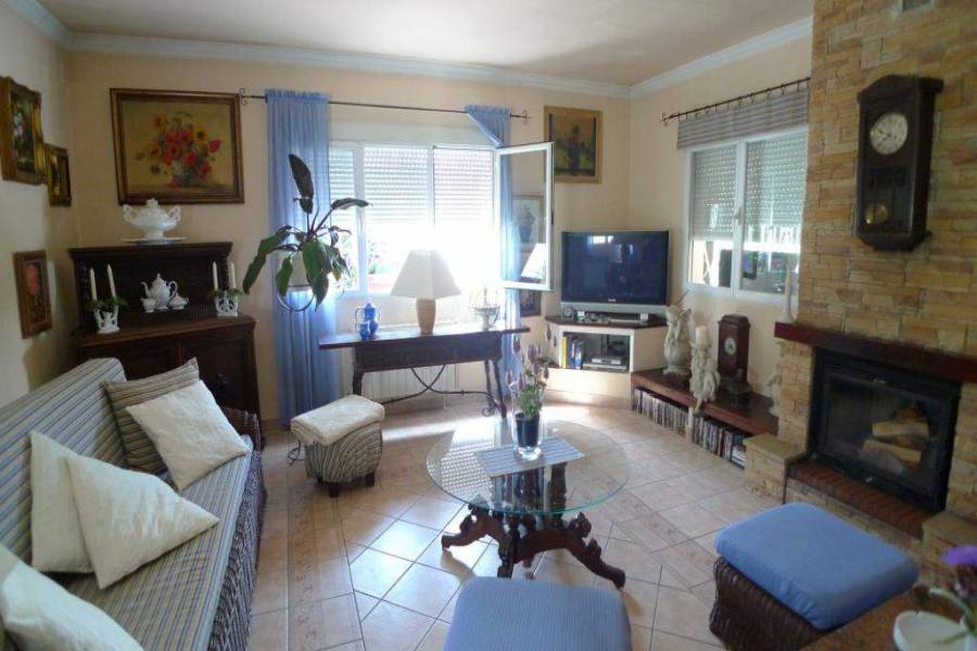 Jalon-Xalo,Alicante,España,2 Bedrooms Bedrooms,2 BathroomsBathrooms,Chalets,30249