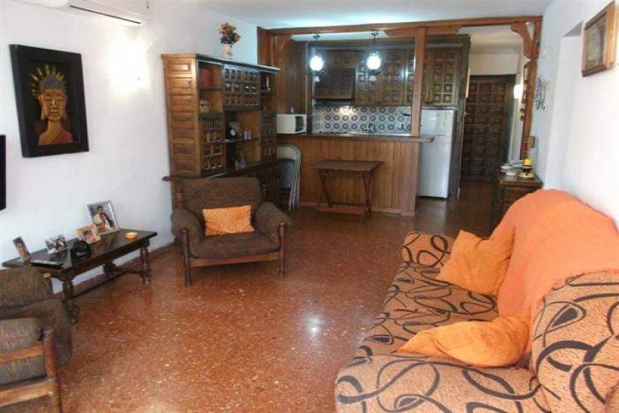 Dénia,Alicante,España,3 Bedrooms Bedrooms,2 BathroomsBathrooms,Apartamentos,30250