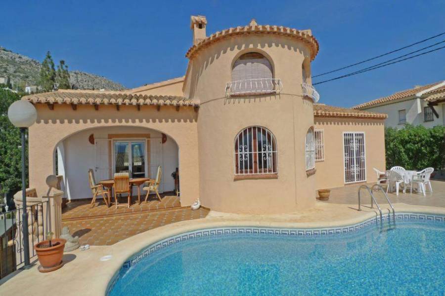 Sanet y Negrals,Alicante,España,5 Bedrooms Bedrooms,3 BathroomsBathrooms,Chalets,30277