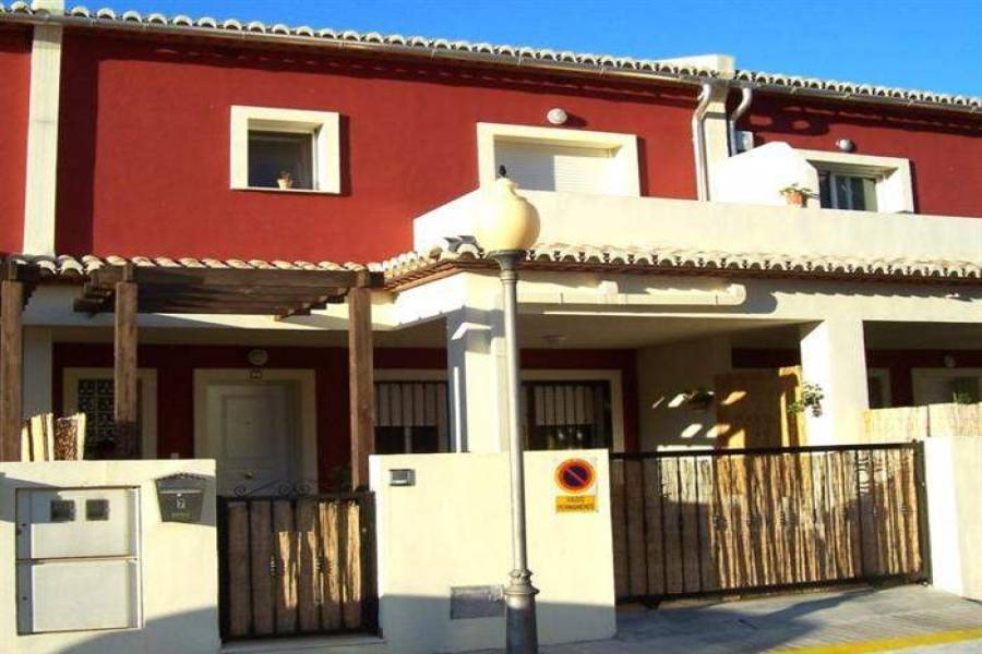 Benimeli,Alicante,España,3 Bedrooms Bedrooms,3 BathroomsBathrooms,Chalets,30323