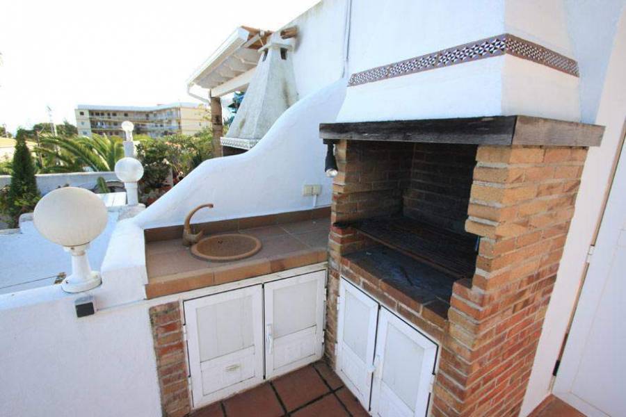 Dénia,Alicante,España,2 Bedrooms Bedrooms,1 BañoBathrooms,Chalets,30355