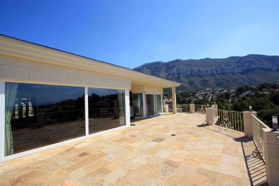 Dénia,Alicante,España,4 Bedrooms Bedrooms,4 BathroomsBathrooms,Chalets,30361