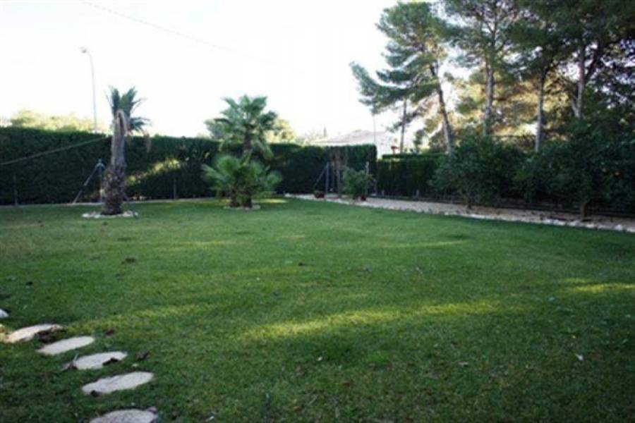 Dénia,Alicante,España,4 Bedrooms Bedrooms,3 BathroomsBathrooms,Chalets,30407