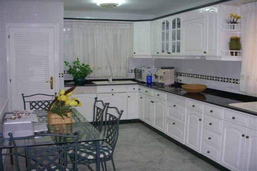 Dénia,Alicante,España,4 Bedrooms Bedrooms,4 BathroomsBathrooms,Chalets,30410