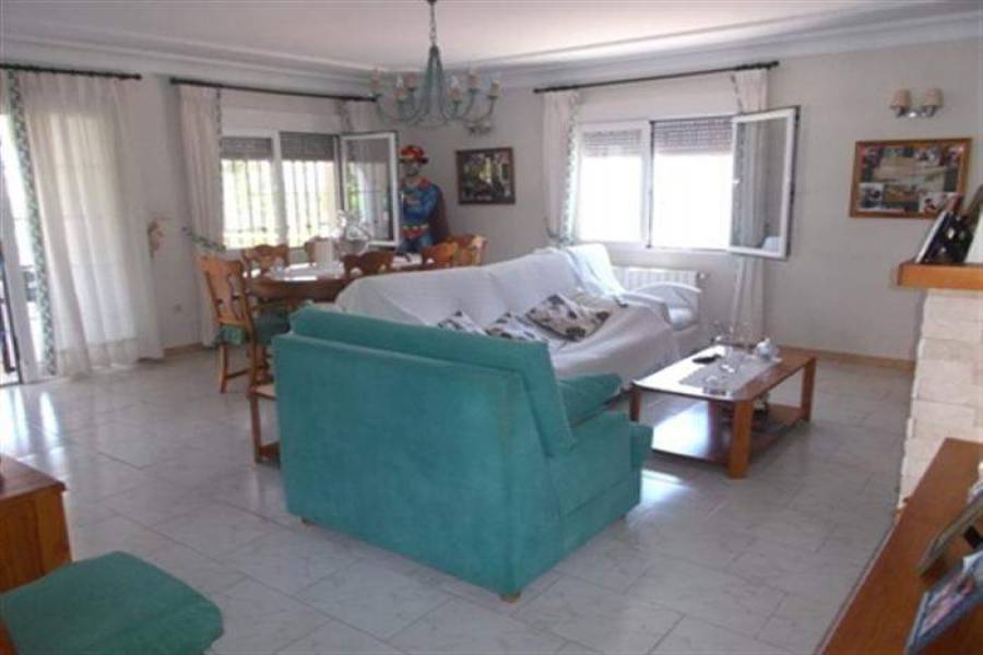 Dénia,Alicante,España,3 Bedrooms Bedrooms,3 BathroomsBathrooms,Chalets,30552