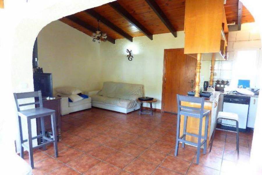 Dénia,Alicante,España,4 Bedrooms Bedrooms,2 BathroomsBathrooms,Chalets,30559