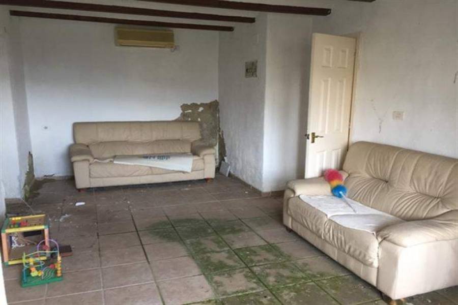 Pedreguer,Alicante,España,2 Bedrooms Bedrooms,1 BañoBathrooms,Chalets,30576