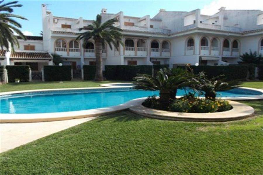 Dénia,Alicante,España,3 Bedrooms Bedrooms,2 BathroomsBathrooms,Chalets,30589