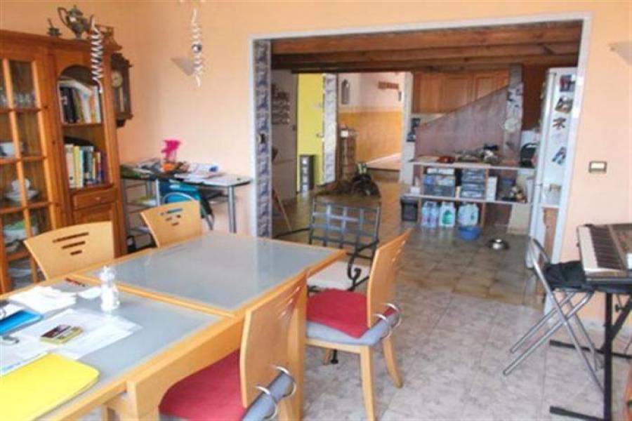 Dénia,Alicante,España,4 Bedrooms Bedrooms,3 BathroomsBathrooms,Chalets,30602