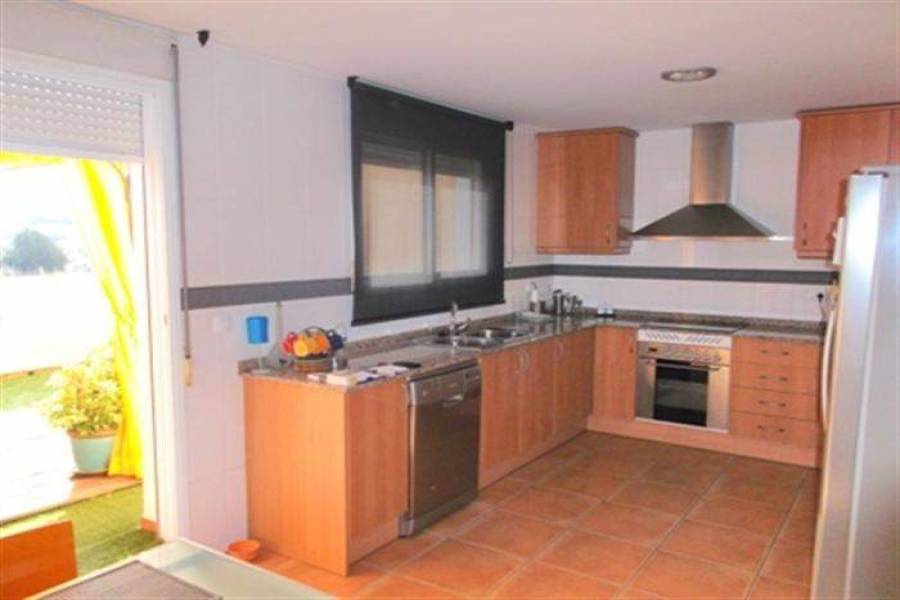 Dénia,Alicante,España,4 Bedrooms Bedrooms,3 BathroomsBathrooms,Chalets,30606