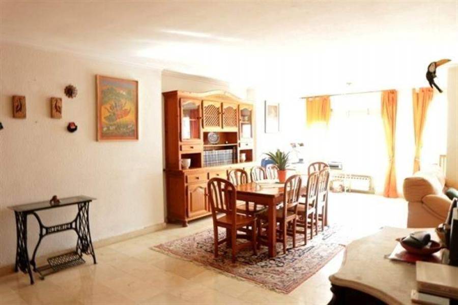 Dénia,Alicante,España,4 Bedrooms Bedrooms,2 BathroomsBathrooms,Apartamentos,30638