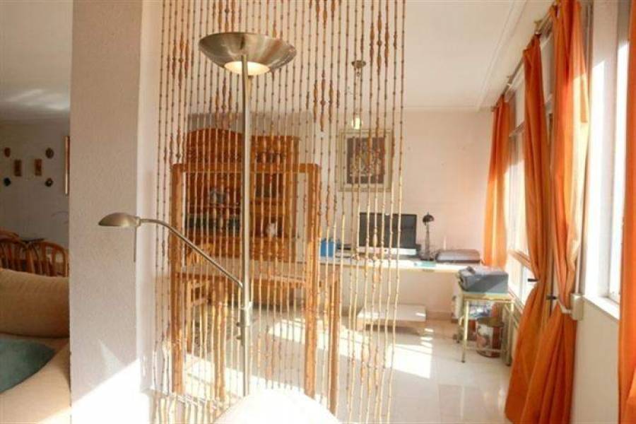 Dénia,Alicante,España,4 Bedrooms Bedrooms,2 BathroomsBathrooms,Apartamentos,30638