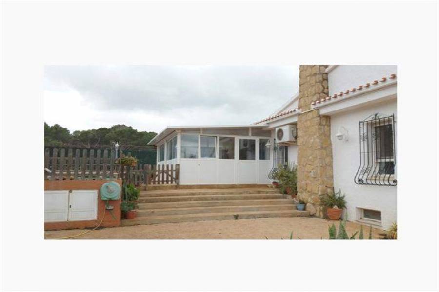 Dénia,Alicante,España,4 Bedrooms Bedrooms,4 BathroomsBathrooms,Chalets,30649
