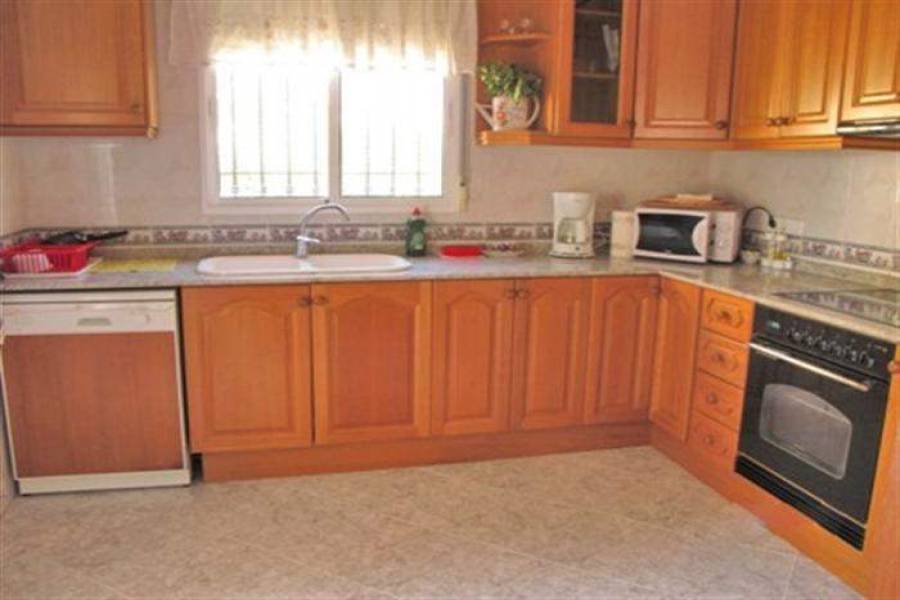 Beniarbeig,Alicante,España,4 Bedrooms Bedrooms,4 BathroomsBathrooms,Chalets,30671