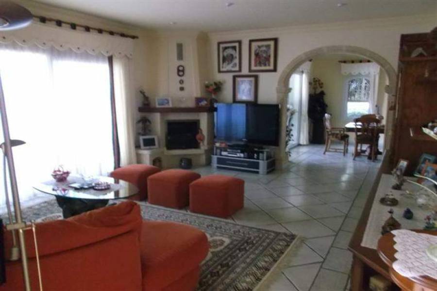Dénia,Alicante,España,4 Bedrooms Bedrooms,4 BathroomsBathrooms,Chalets,30696