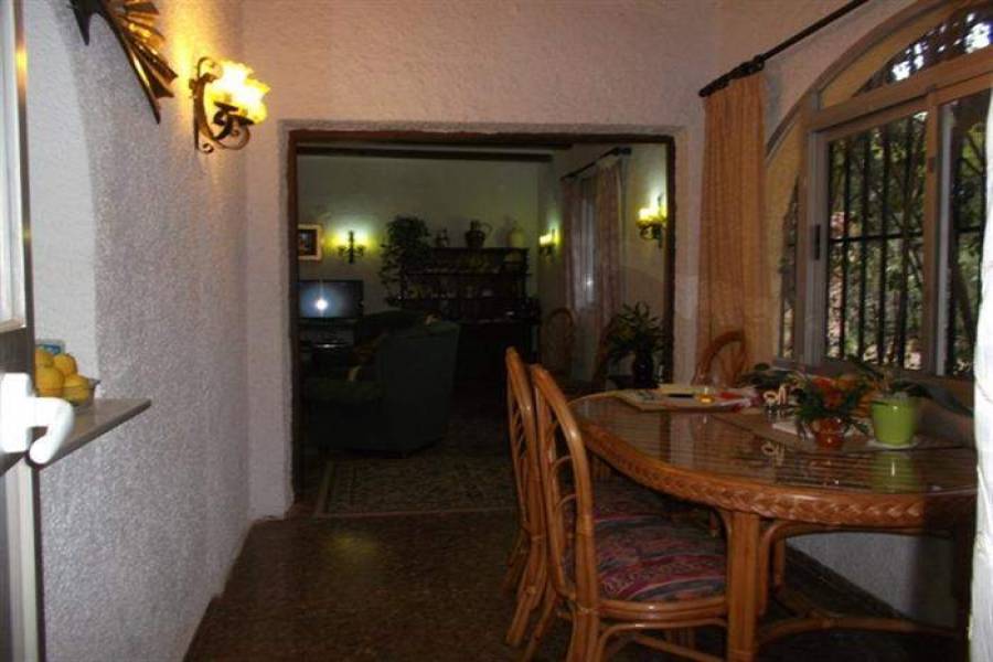 Dénia,Alicante,España,3 Bedrooms Bedrooms,2 BathroomsBathrooms,Chalets,30722