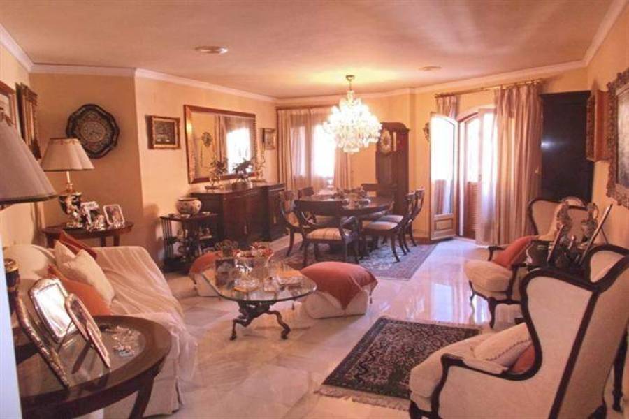 Dénia,Alicante,España,7 Bedrooms Bedrooms,3 BathroomsBathrooms,Apartamentos,30727