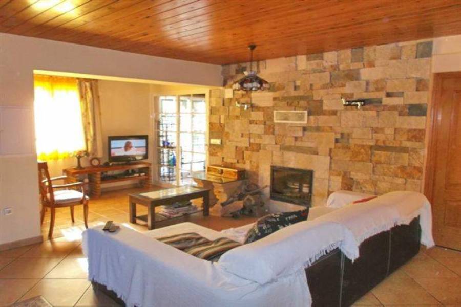 Pedreguer,Alicante,España,4 Bedrooms Bedrooms,3 BathroomsBathrooms,Chalets,30747