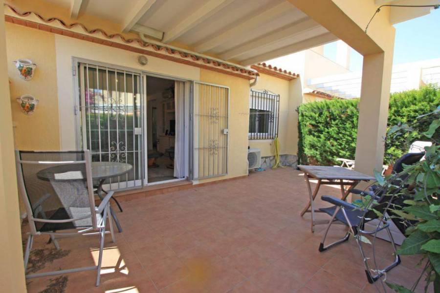 Dénia,Alicante,España,3 Bedrooms Bedrooms,2 BathroomsBathrooms,Chalets,30788