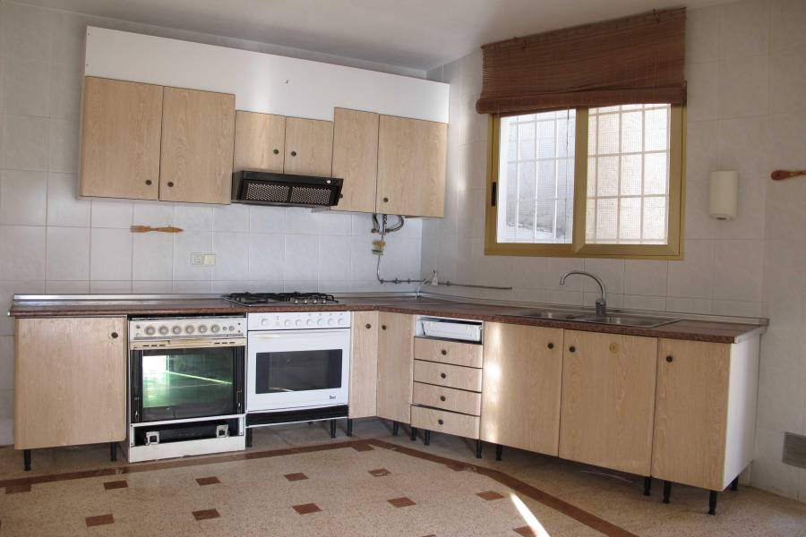 Callosa d'En Sarria,Alicante,España,6 Bedrooms Bedrooms,3 BathroomsBathrooms,Chalets,30918