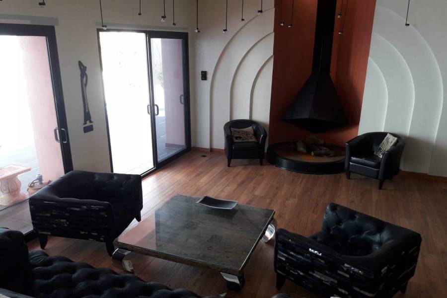 Benidorm,Alicante,España,5 Bedrooms Bedrooms,4 BathroomsBathrooms,Chalets,30932